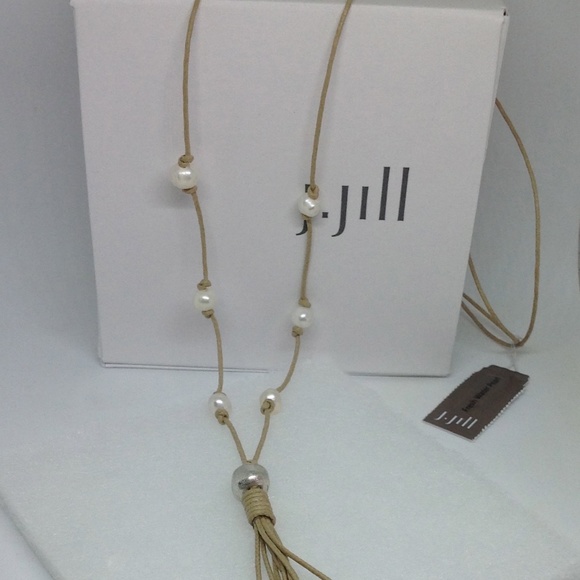 J. Jill NEW Pearl and Disk Cluster Pendant Necklace NWT - Picture 6 of 7